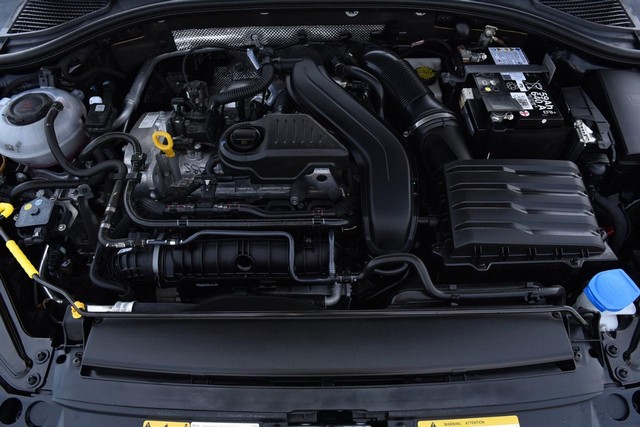 Volkswagen Jetta Vehicle Image 24