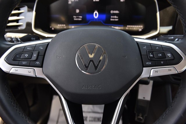 Volkswagen Jetta Vehicle Image 18