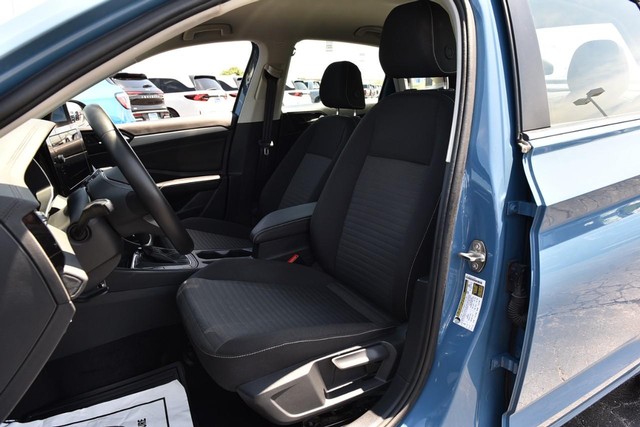 Volkswagen Jetta Vehicle Image 19