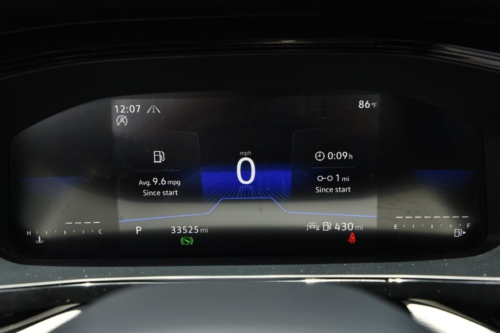 Volkswagen Taos Vehicle Full-screen Gallery Image 12
