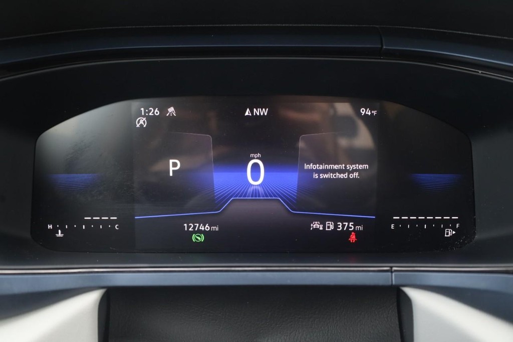 Volkswagen Taos Vehicle Full-screen Gallery Image 13