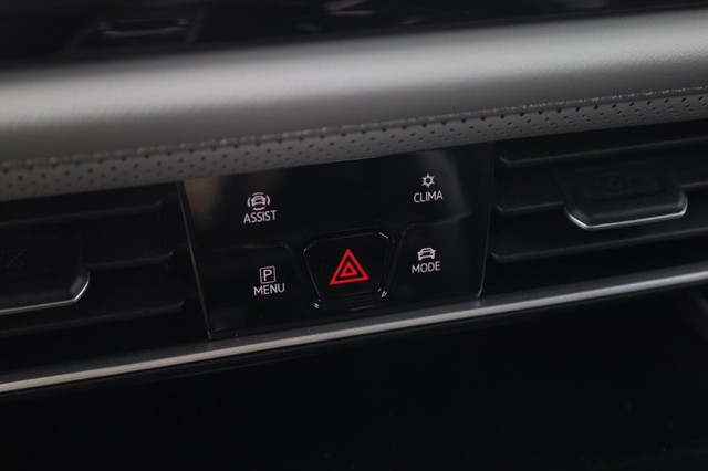 Volkswagen Atlas Vehicle Image 16