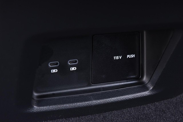 Volkswagen Atlas Vehicle Image 23