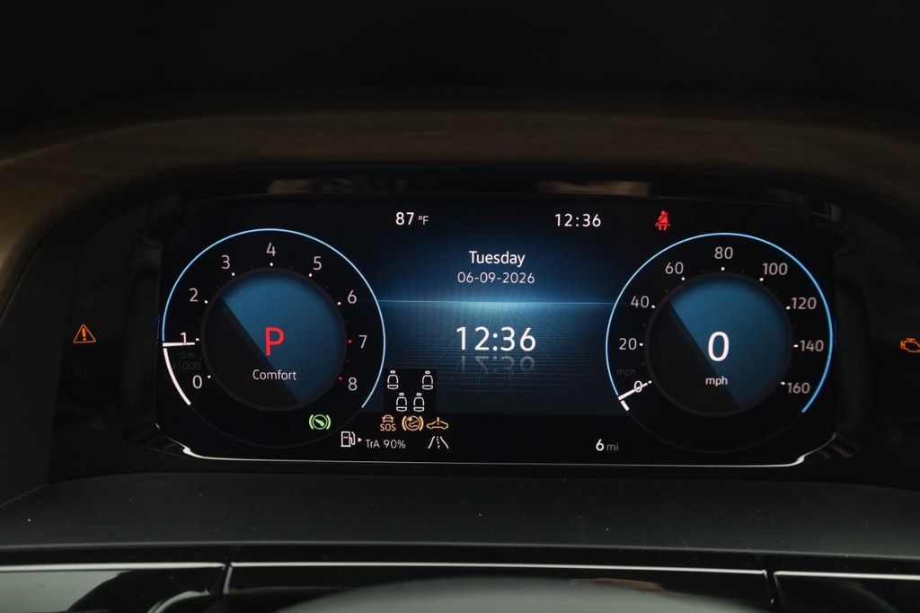 Volkswagen Atlas Vehicle Full-screen Gallery Image 13