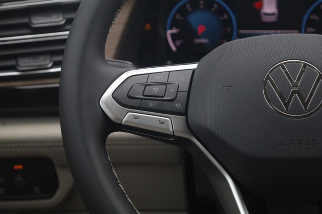 Volkswagen Atlas Vehicle Image 10