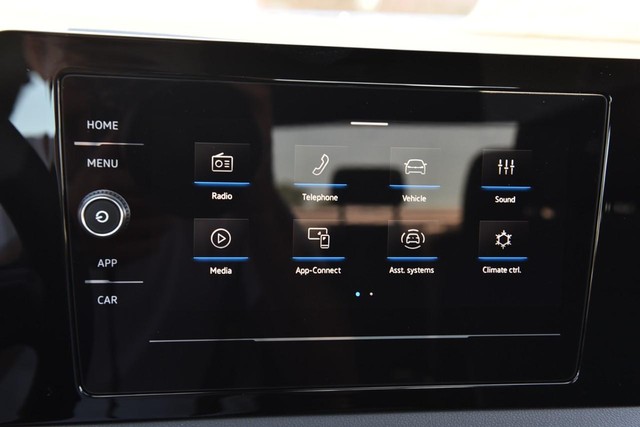 Volkswagen Jetta Vehicle Image 14