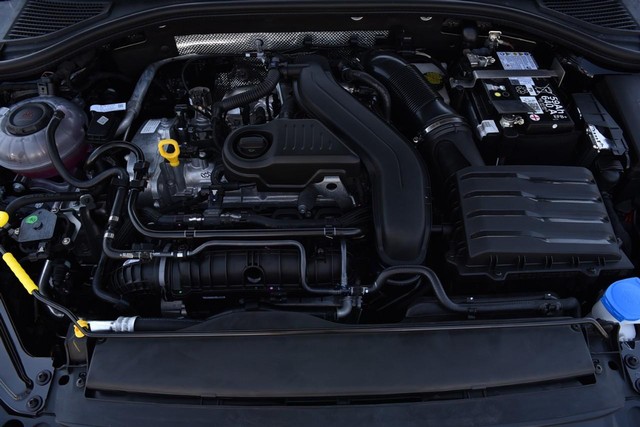 Volkswagen Jetta Vehicle Image 23