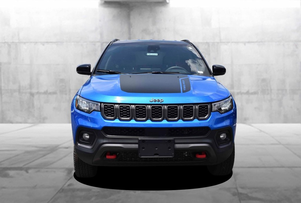 Jeep Compass Vehicle Full-screen Gallery Image 4