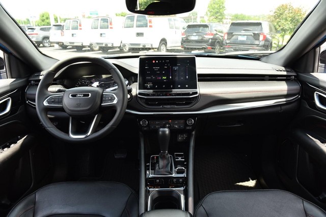 Jeep Compass Vehicle Image 07