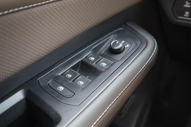Volkswagen Atlas Vehicle Image 18