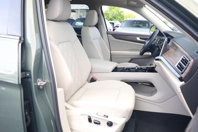 Volkswagen Atlas Vehicle Image 26