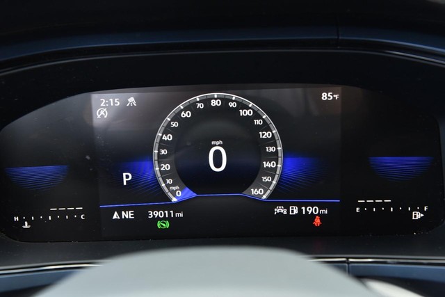 Volkswagen Taos Vehicle Image 11