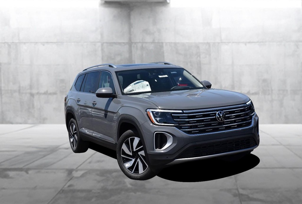 Volkswagen Atlas Vehicle Full-screen Gallery Image 2