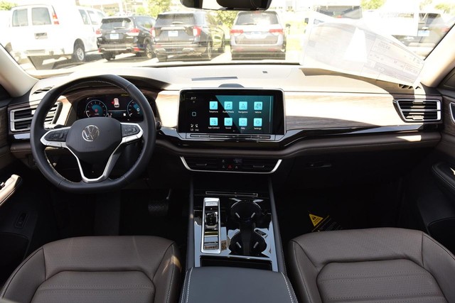 Volkswagen Atlas Vehicle Image 07