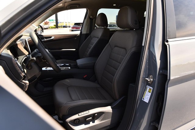 Volkswagen Atlas Vehicle Image 19