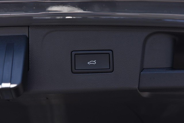 Volkswagen Atlas Vehicle Image 27