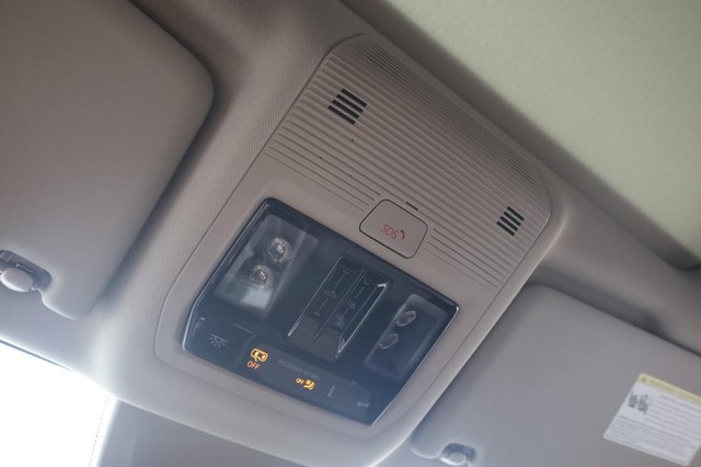 Volkswagen Atlas Vehicle Image 17