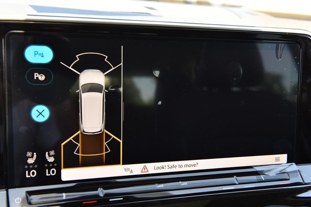 Volkswagen Atlas Vehicle Image 13
