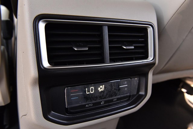 Volkswagen Atlas Vehicle Image 22