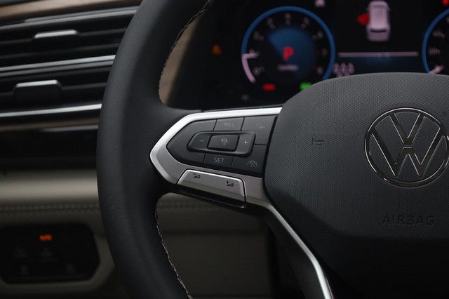Volkswagen Atlas Vehicle Image 10