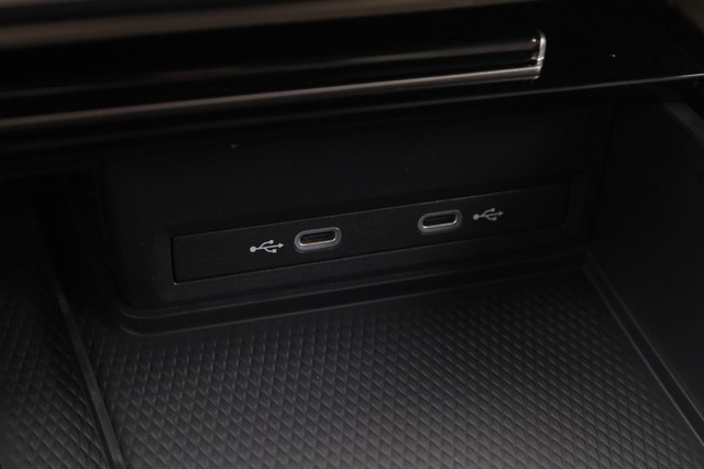 Volkswagen Atlas Vehicle Image 17