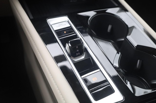 Volkswagen Atlas Vehicle Image 18