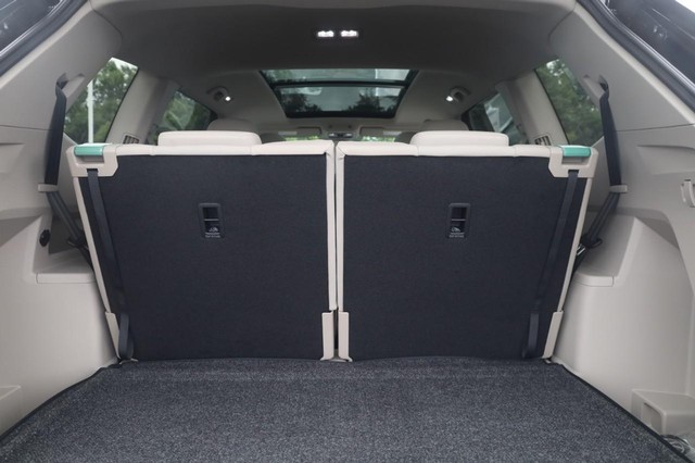 Volkswagen Atlas Vehicle Image 23
