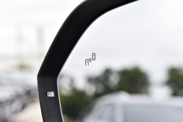 Volkswagen Atlas Vehicle Image 10