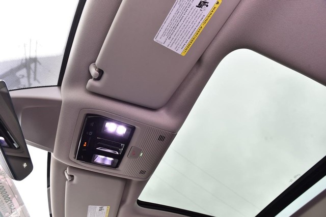 Volkswagen Atlas Vehicle Image 21