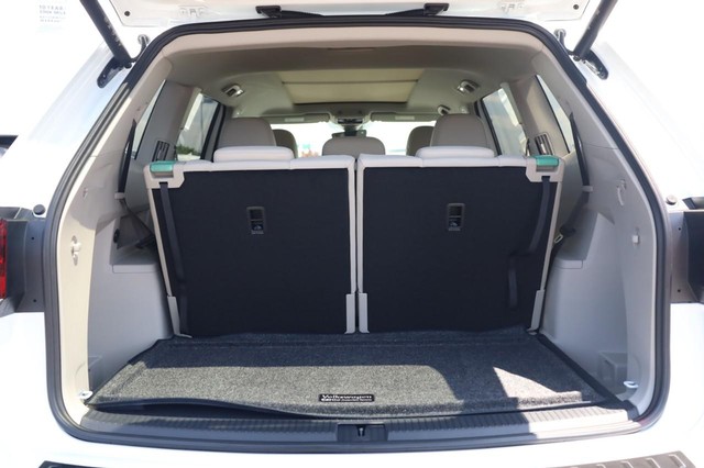 Volkswagen Atlas Vehicle Image 07
