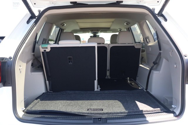 Volkswagen Atlas Vehicle Image 08