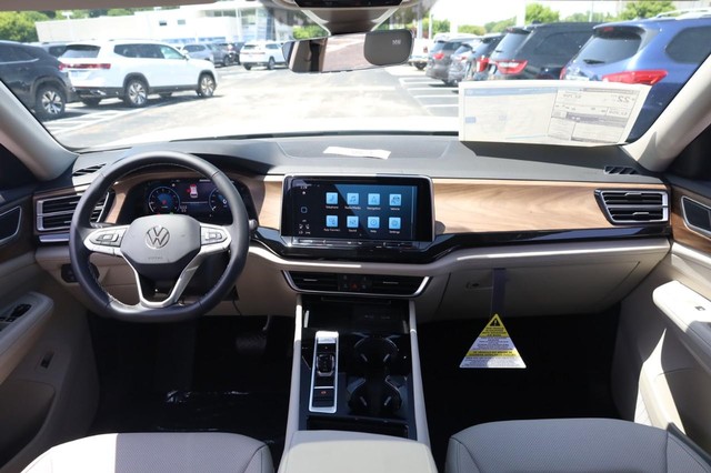 Volkswagen Atlas Vehicle Image 25