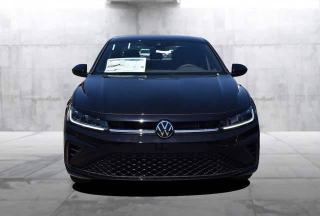 Volkswagen Jetta Vehicle Image 04