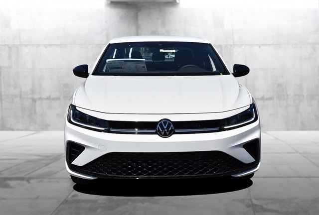 Volkswagen Jetta Vehicle Image 04