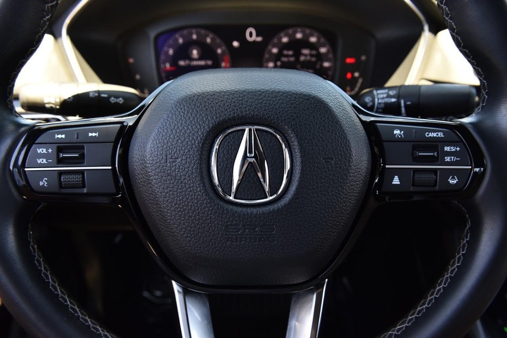 Acura Integra Vehicle Full-screen Gallery Image 22