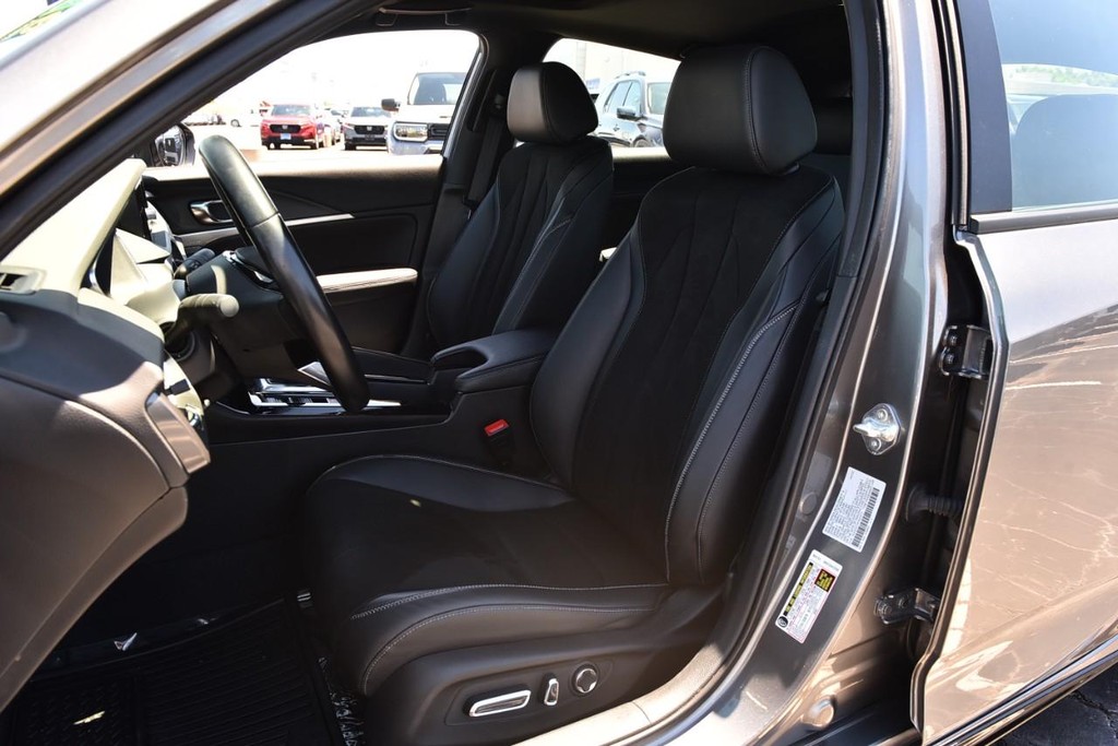 Acura Integra Vehicle Full-screen Gallery Image 23