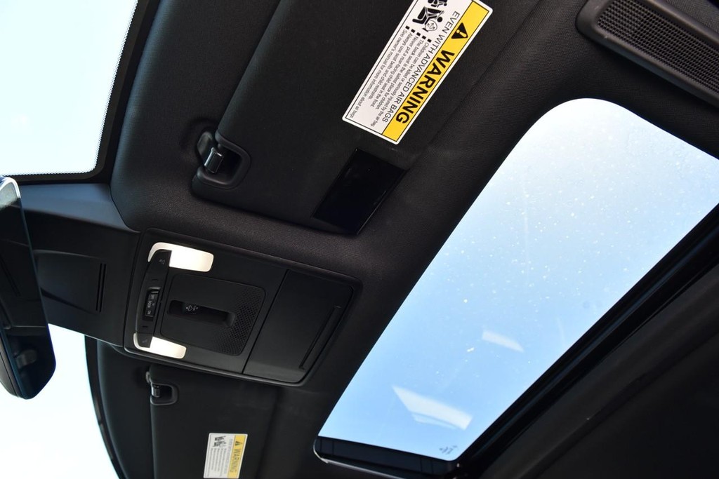 Acura Integra Vehicle Full-screen Gallery Image 25