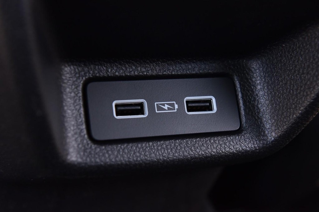 Acura Integra Vehicle Full-screen Gallery Image 27