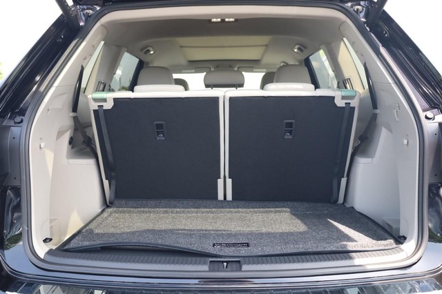Volkswagen Atlas Vehicle Image 07