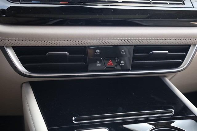 Volkswagen Atlas Vehicle Image 15