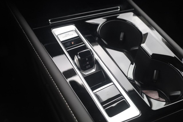 Volkswagen Atlas Vehicle Image 17