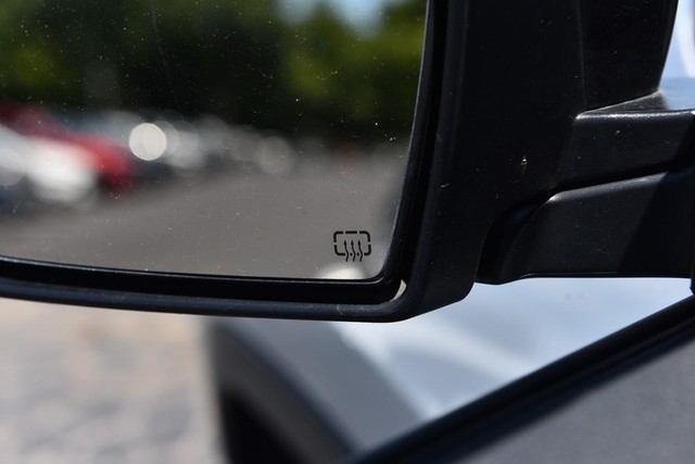 Jeep Compass Vehicle Image 09