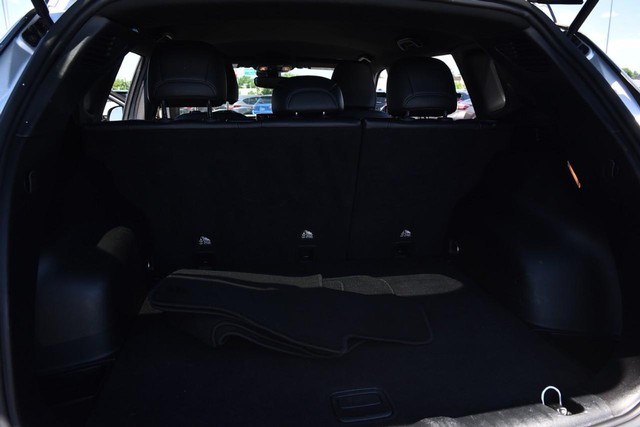 Jeep Compass Vehicle Image 25