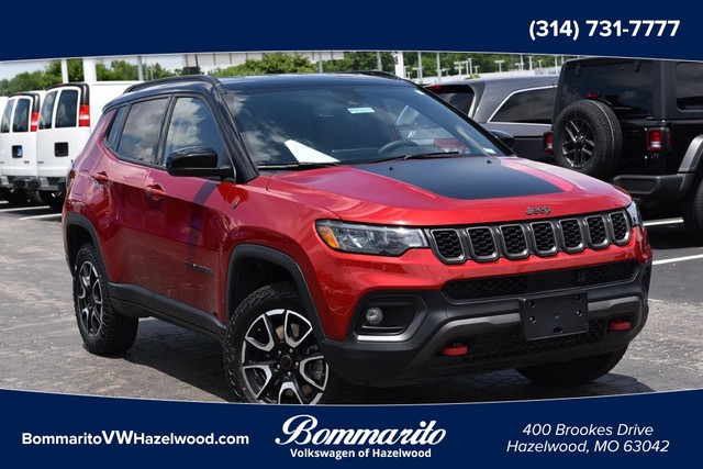Hazelwood MO 2025 Jeep Compass more details - jeep compass