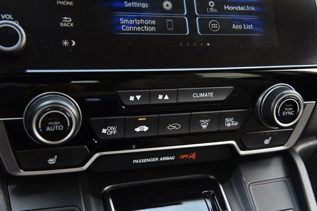 Honda CR-V Vehicle Full-screen Gallery Image 16