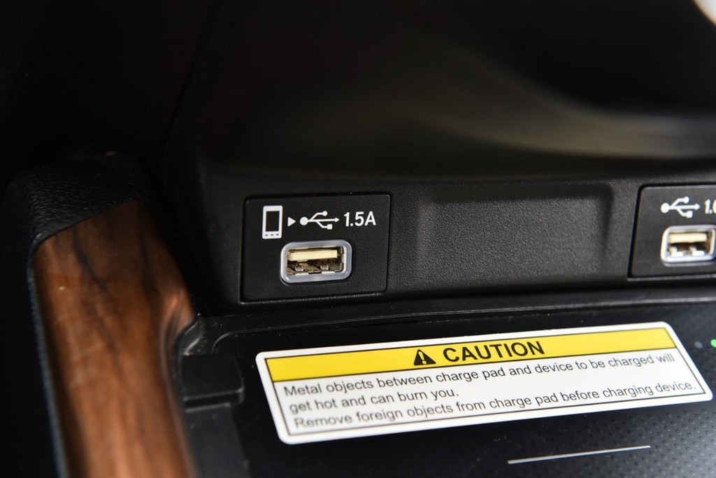 Honda CR-V Vehicle Full-screen Gallery Image 19