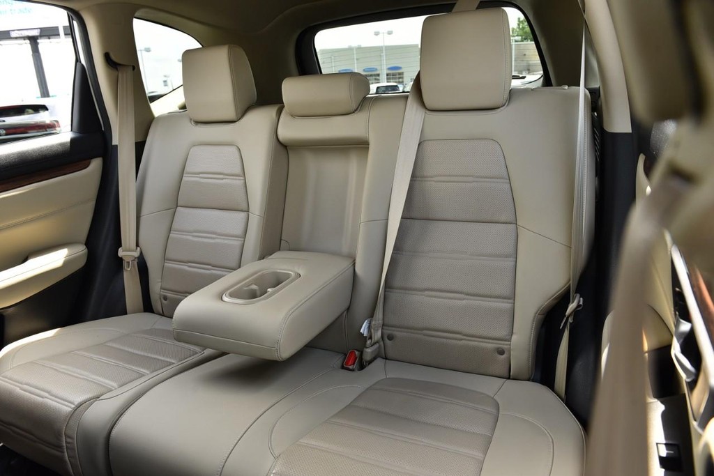 Honda CR-V Vehicle Full-screen Gallery Image 24