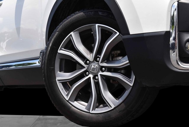 Honda CR-V Vehicle Image 03