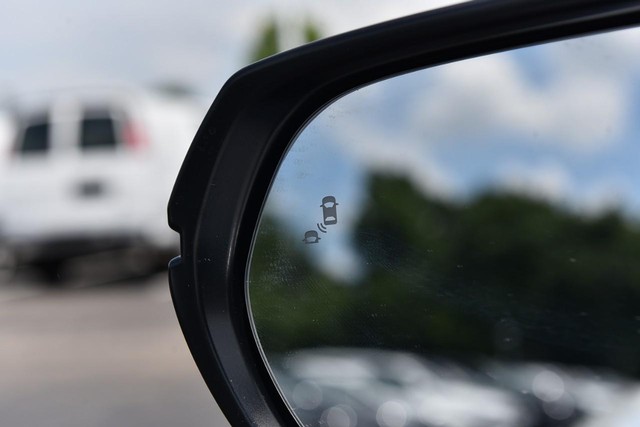 Honda CR-V Vehicle Image 10