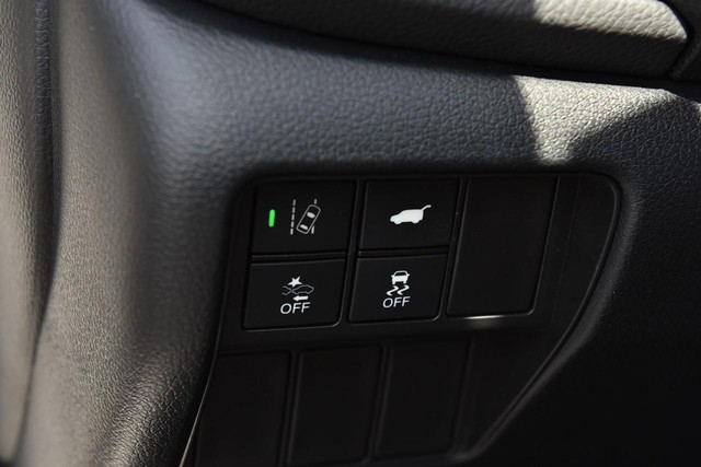 Honda CR-V Vehicle Image 11